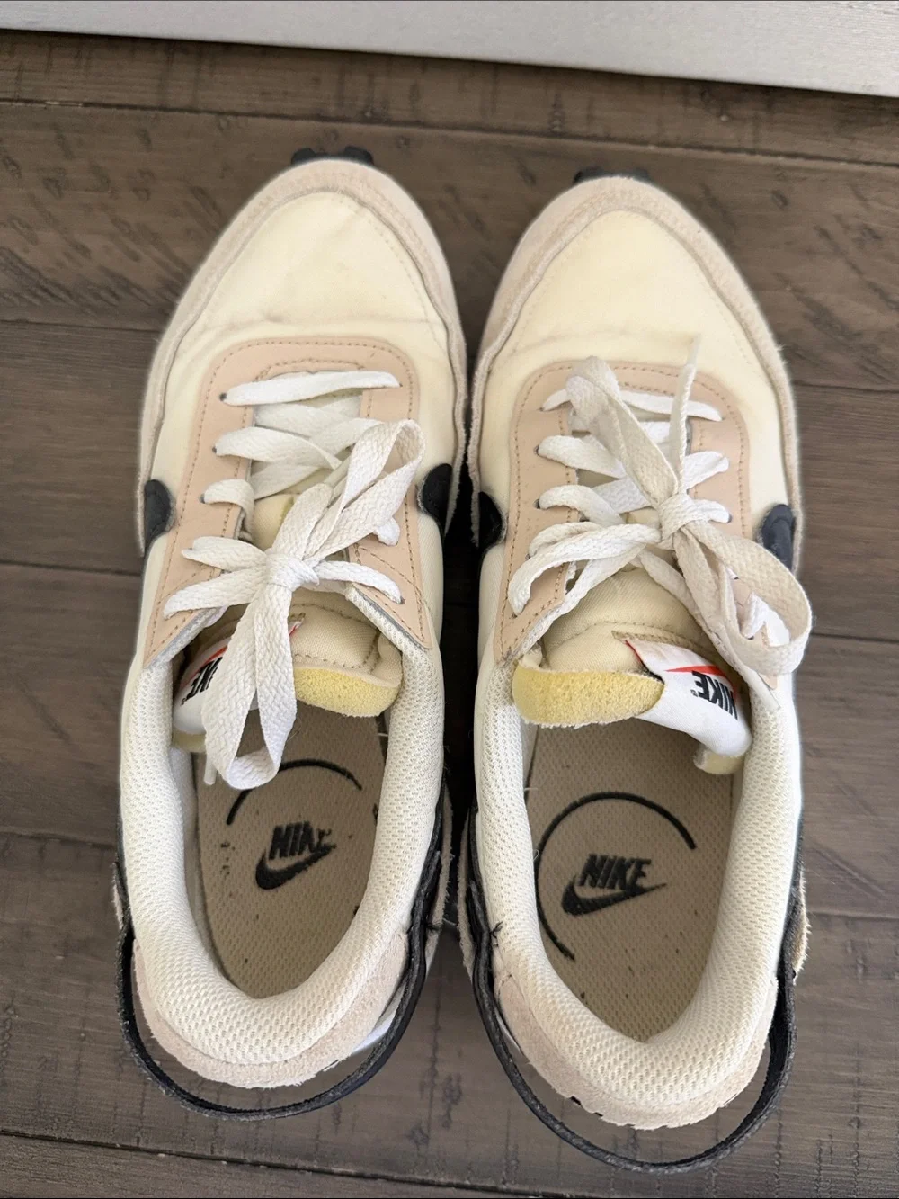 Nike Women DEBIT WAFFLE SANDDRIFT BLACK - Picture 4 of 6